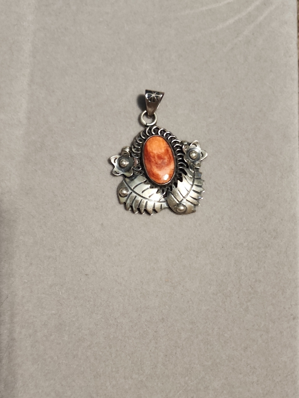 Spiny Oyster Sterling Silver Floral Pendant